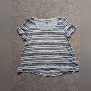 Old Navy Relaxed Gray and White Striped Tee